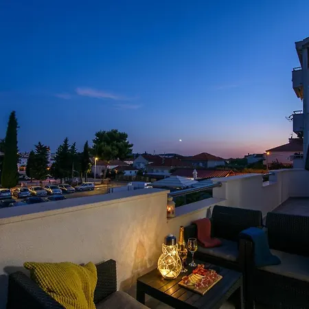 Mare&Antonio Apartment Trogir Exterior photo
