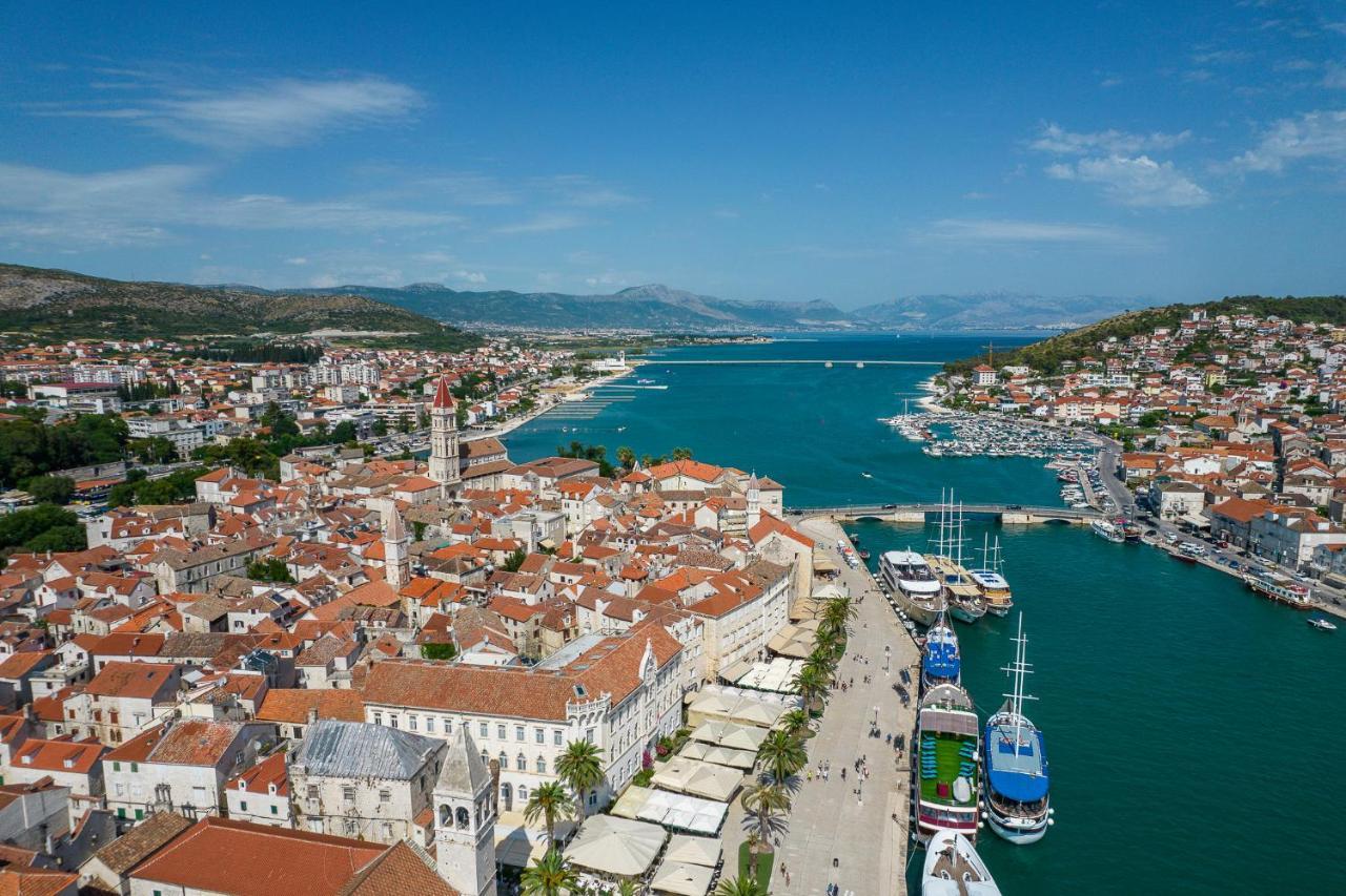 Mare&antonio Trogir